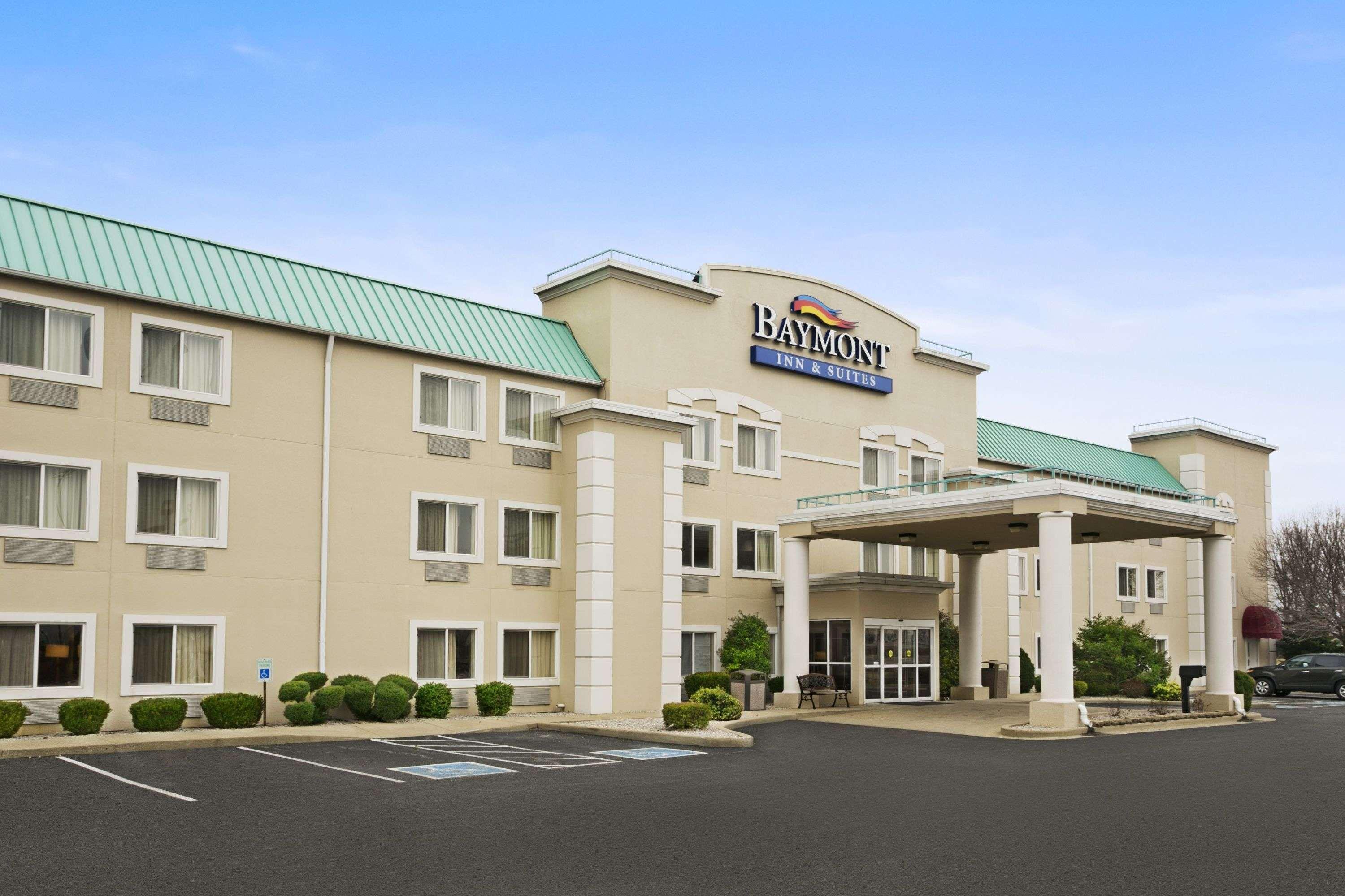 Baymont By Wyndham Evansville North/Haubstadt Warrenton Exterior photo
